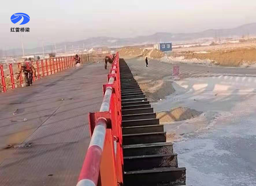 吉黑高速哈五段 B1 标段工程钢便桥