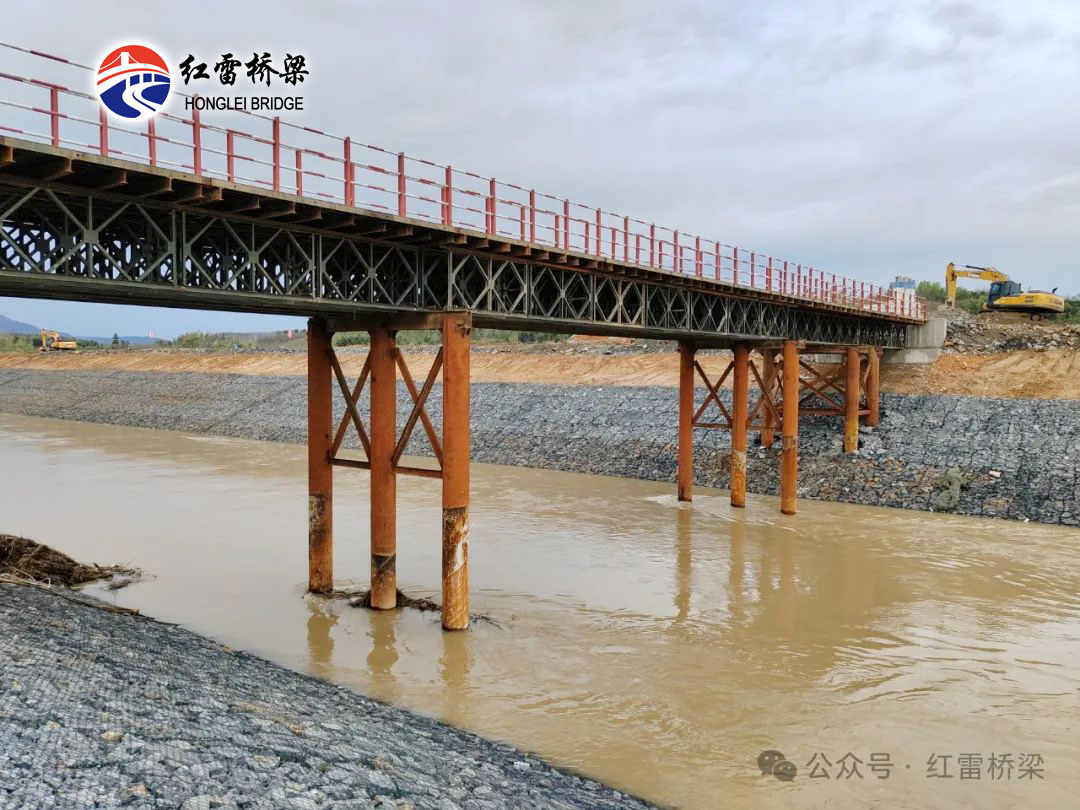 安徽广德凤凰山水库枢纽工程钢便桥顺利完工